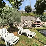 Apartment Bregi *