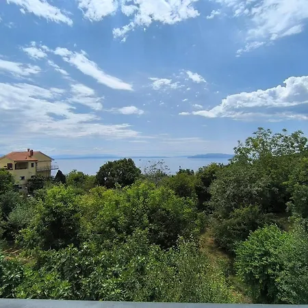 Bregi Apartment *